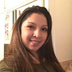 Meet your Posher, Ashley